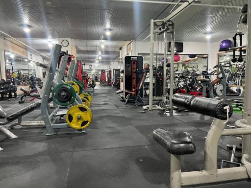 عکس باشگاه بدنسازی بهتن