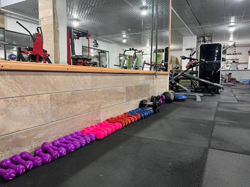 عکس باشگاه بدنسازی بهتن