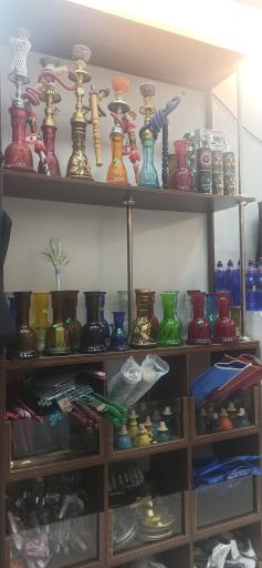 عکس دخانیات و عطاری فرشید