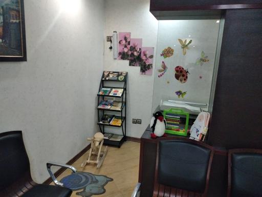 دکتر پریدخت نخستین داوری