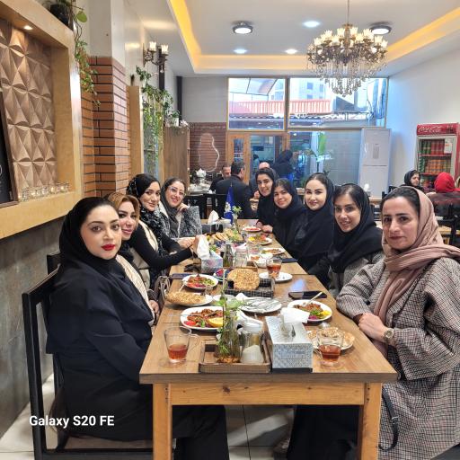 صبحانه سرای بابل