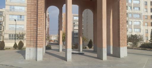 عکس مزار مطهر یک شهید گمنام دفاع مقدس 