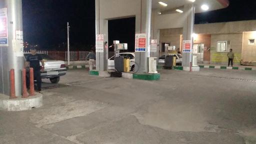 عکس پمپ گاز CNG شقایق شهرداری بومهن