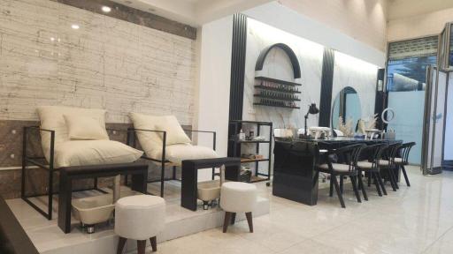 عکس سالن زیبایی فیروزه