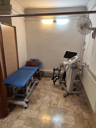 عکس فیزیوتراپی برتر