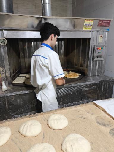 عکس نانوایی احمدی