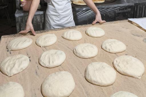 عکس نانوایی احمدی