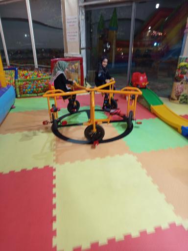 عکس خانه بازی سوگلی ها