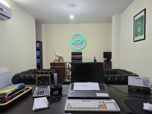 عکس بیمه البرز رفیعی پور