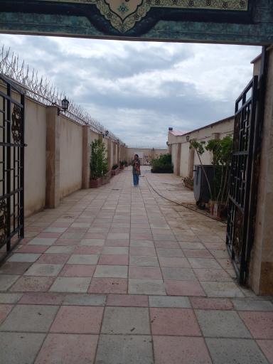 عکس کتابخانه علم و ادب