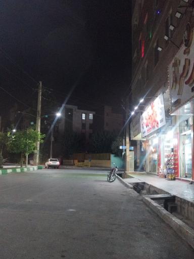 عکس پروتئینی عمارت