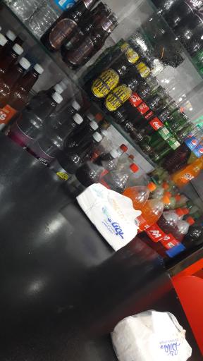 عکس پیتزا ساندویچ آویشن