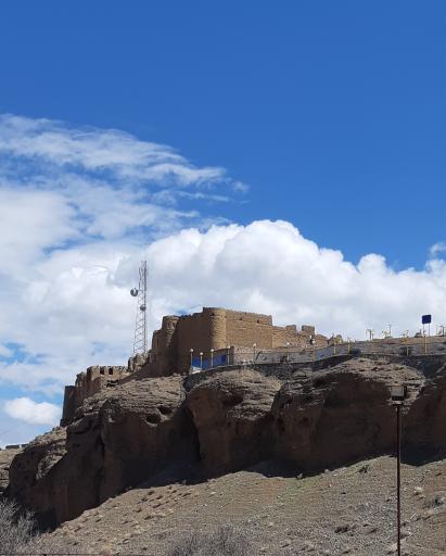 عکس قلعه هنجن