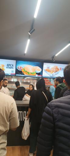 عکس چیکن من (شعبه آذر)