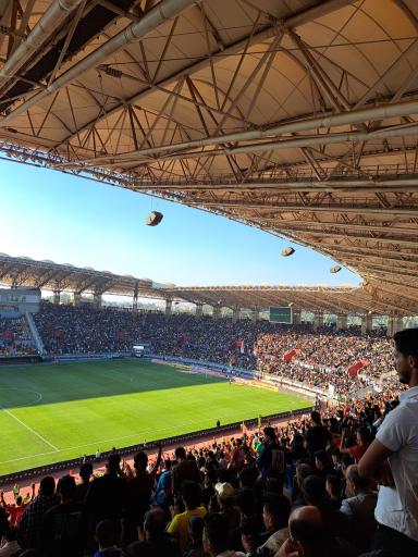 عکس ورزشگاه فولاد آرنا