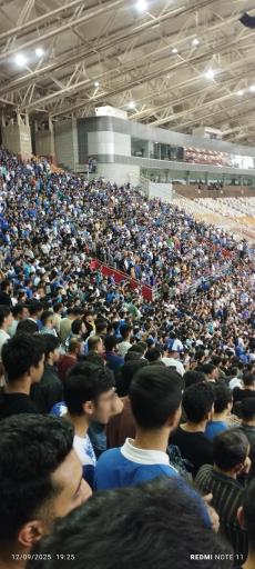 عکس ورزشگاه فولاد آرنا