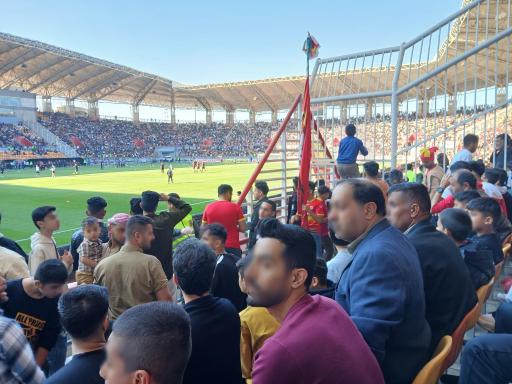 عکس ورزشگاه فولاد آرنا