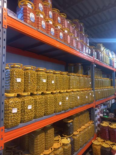 عکس پخش شوریجات و ترشیجات و انواع زیتون سرمدی