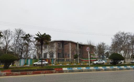 عکس کتابخانه عمومی شهید هاشمی نژاد