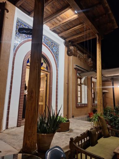 عکس خانه تاریخی هولستر