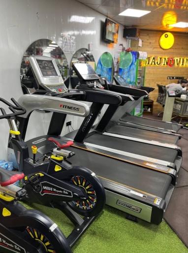 عکس باشگاه ورزشی آماج