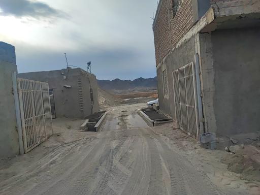 تولیدی و سنگ شکن سوری زهی