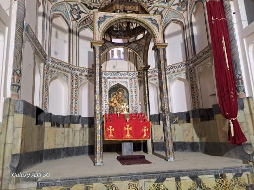 عکس پارکینگ کلیسا سنت استپانوس