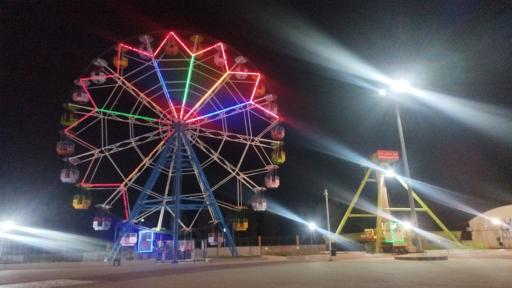 عکس شهربازی بزرگ غدیر قم