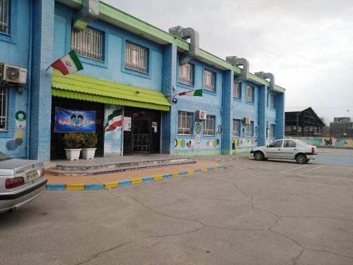 عکس دبیرستان سرآمد ناصر