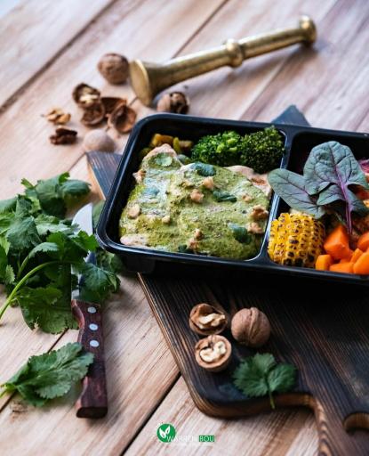 عکس وارن بو غذای رژیمی