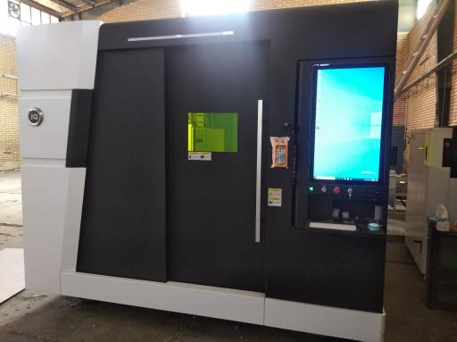 عکس برش لیزر متال