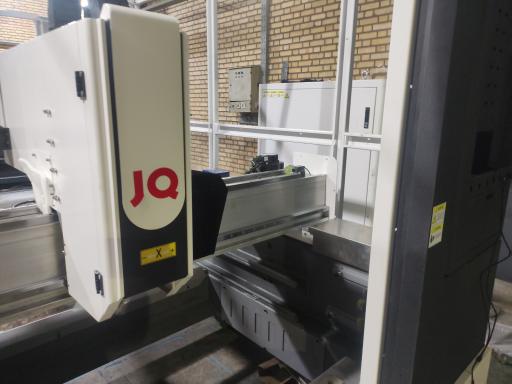 عکس برش لیزر متال