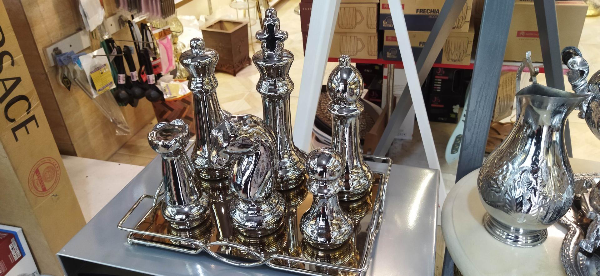 عکس ارزانسرا لوکس فرخ