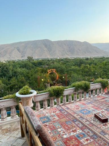 عکس رستوران باغ ناربُن