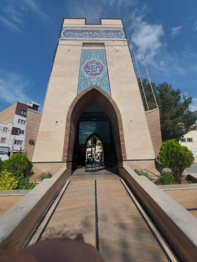 عکس مقبره شهدای گمنام مشکین دشت