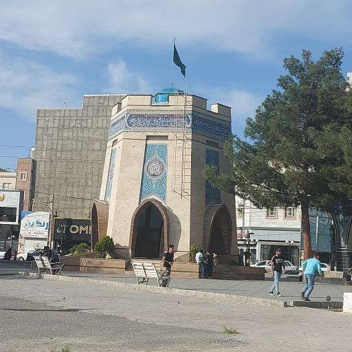 عکس مقبره شهدای گمنام مشکین دشت