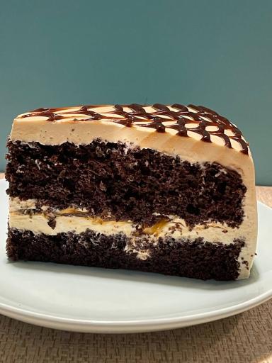 عکس کافه قنادی گوزن