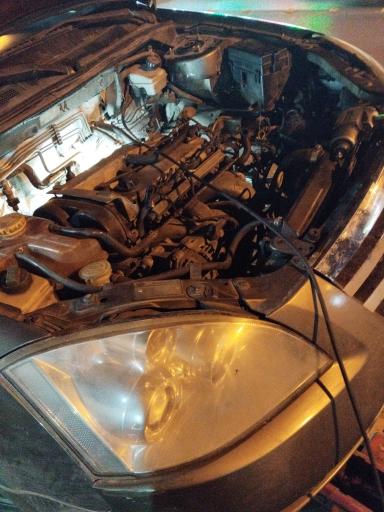 عکس تعمیرگاه تخصصی رالی