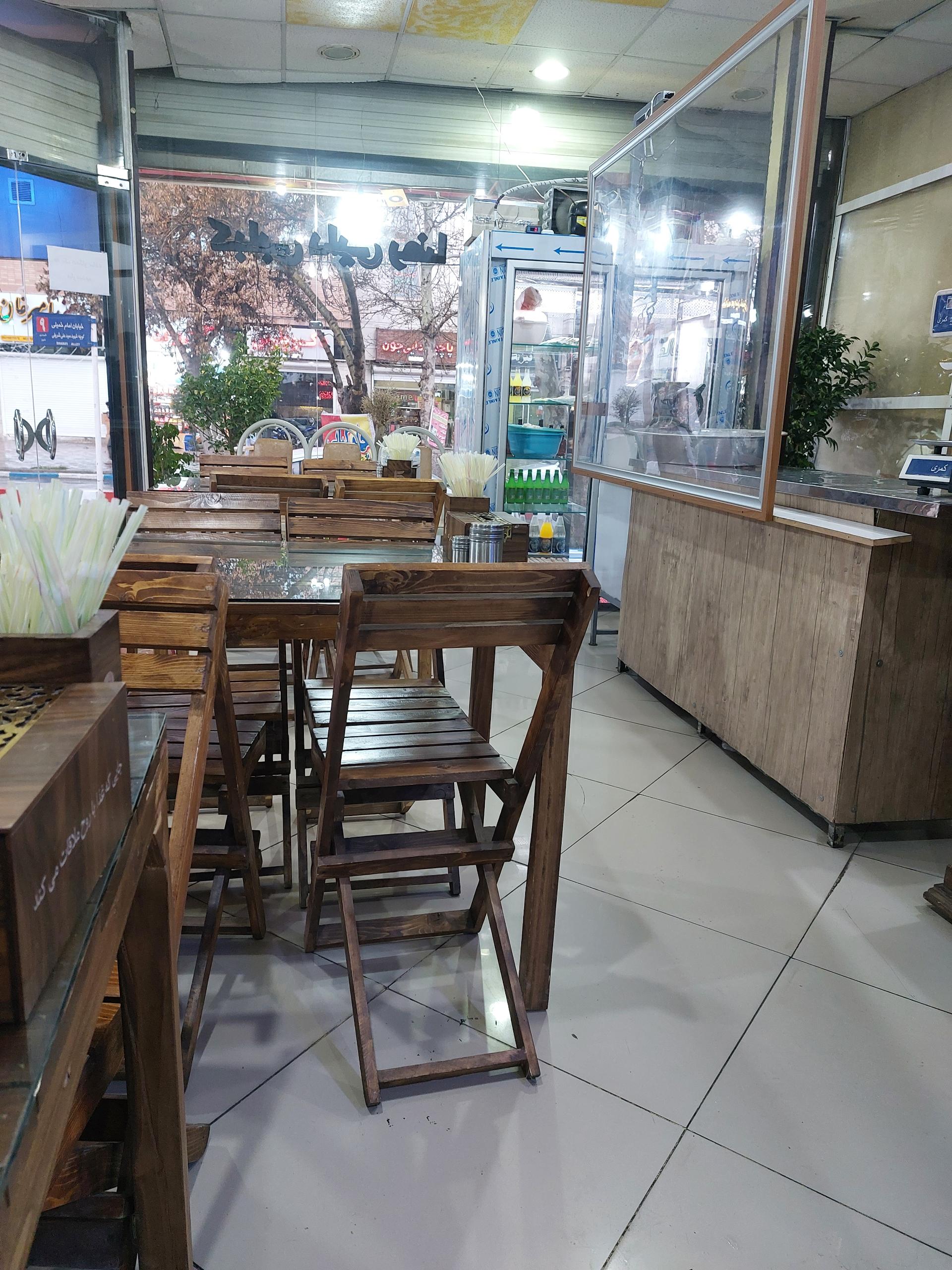 عکس کبابی دایی رضا