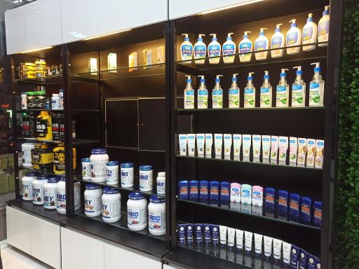 داروخانه دكتر رايحه تيموری راد (داروخانه گلستانک)