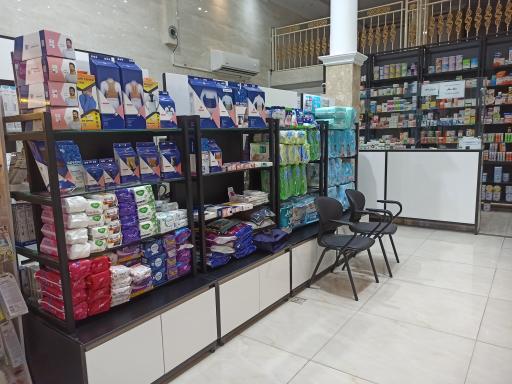 عکس داروخانه دكتر رايحه تيموری راد (داروخانه گلستانک)