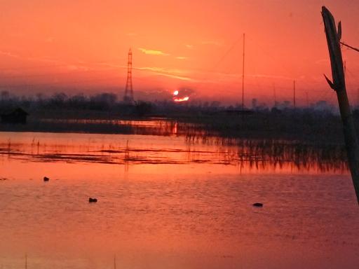 عکس تالاب آب بندان