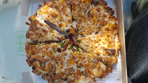 عکس پیتزا ساندویچ رئوف شعبه۲