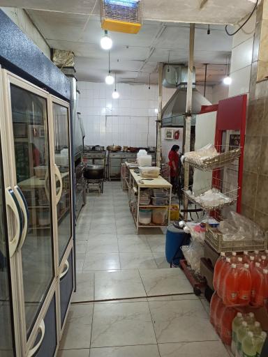 عکس بیرون بر فرخی