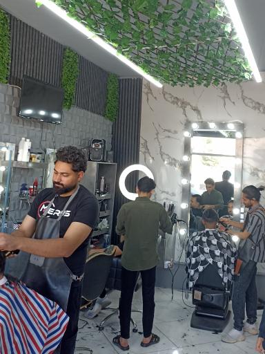 عکس پیرایش محسن