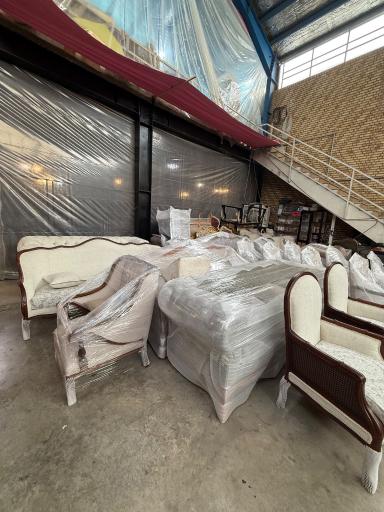 عکس کارخانه مبلمان سالمون