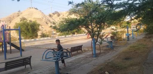 عکس بوستان طناز