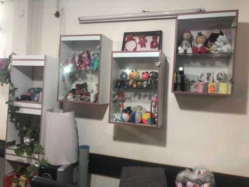 توليدي عروسك سيد رضايي