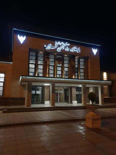 عکس ایستگاه راه آهن قزوین