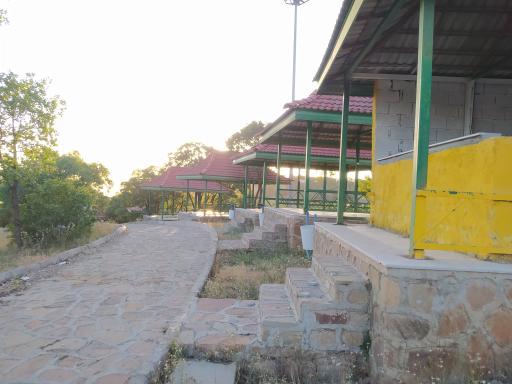 عکس مجتمع تفریحی ارغوان 